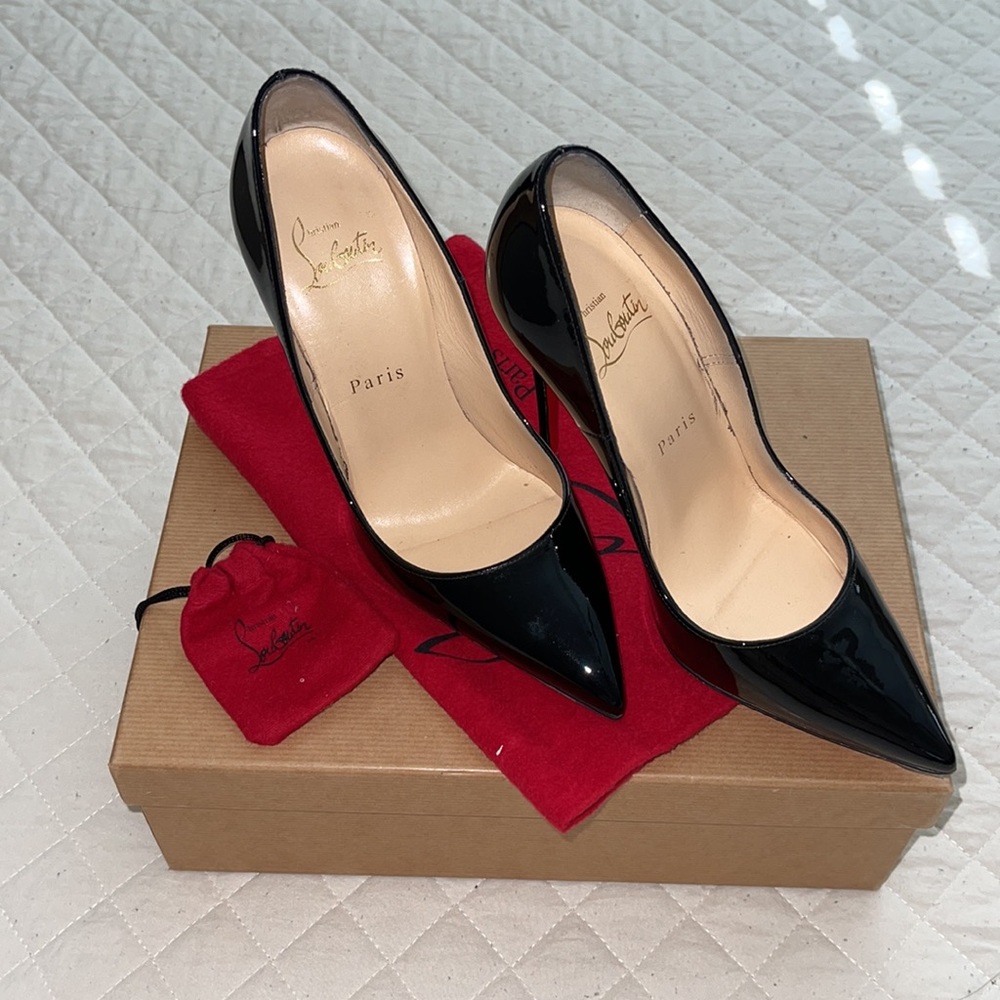Christian Louboutin So Kate Patent Pointed-Toe Red Sole Pump - Picture 12 of 13